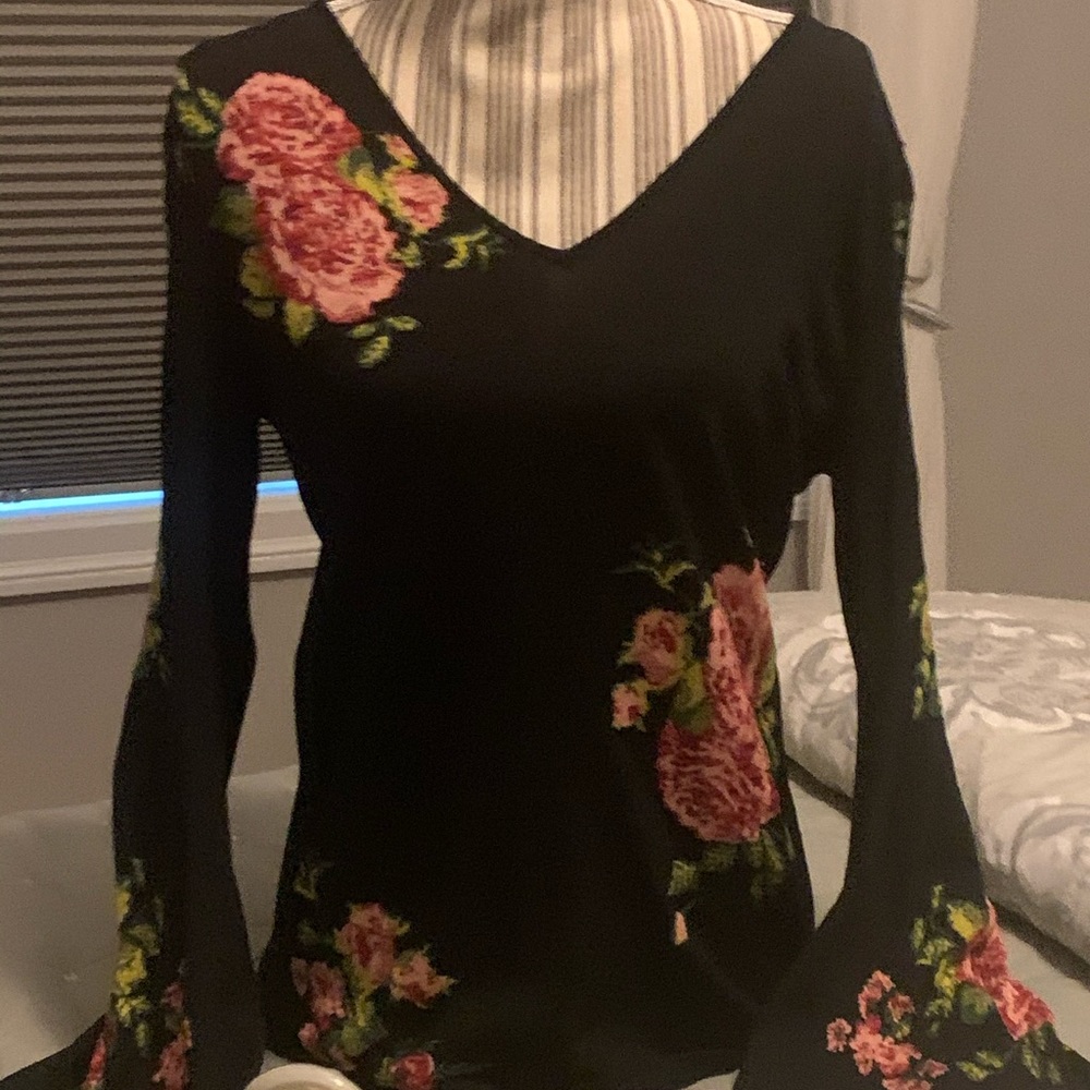 NWOT INC black sweater with needlepoint design.
